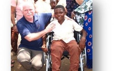 Ein Rollstuhl für Bakari